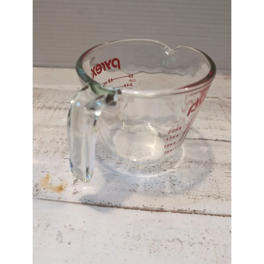 Pyrex 1 Cup Measuring Cup Glass Microwave Dishwasher Safe Made in USA